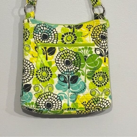 Vera Bradley | “Limes Up” Green Crossbody Women’s Shoulder Bag - Picture 4 of 15